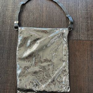 WHITING & DAVIS Vintage Silver Mesh Metal Shoulder Bag
